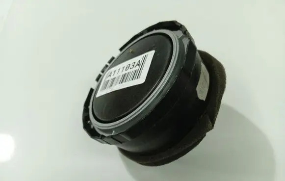 Mitsubishi Colt Dash center air vent grill 