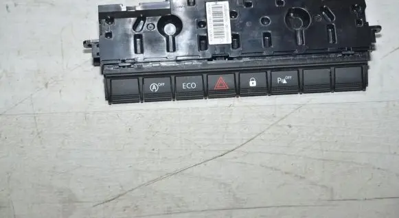 Dacia Duster II A set of switches 283E86420R