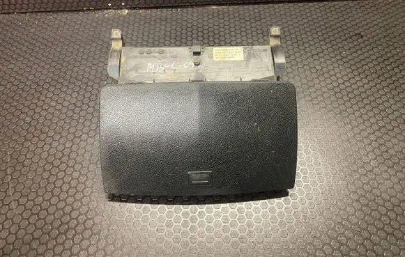 Mercedes-Benz C W204 Screen/display/small screen A2046801231