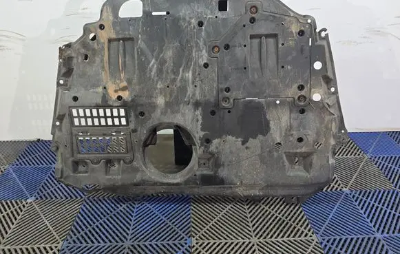 Lexus CT 200H Engine splash shield/under tray 5144176040