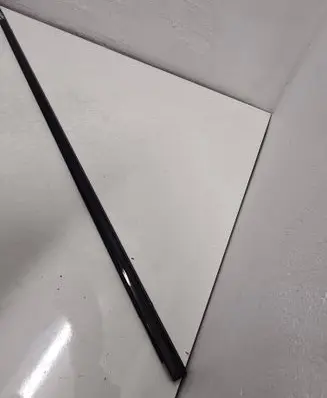Opel Adam Front door trim (molding) 39173089