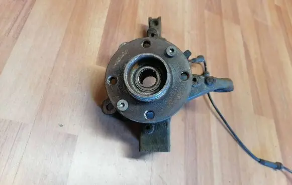Renault Zoe Front wheel hub 400152591R 400158668R
