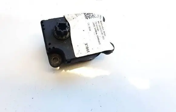 Mercedes-Benz ML W163 Air flap motor/actuator 3M5H19E616AB