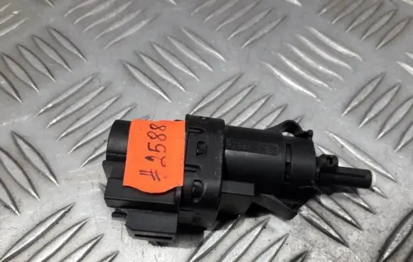 Ford Focus Brake pedal sensor switch 3m5t13480ab 3m5t-13480-ab