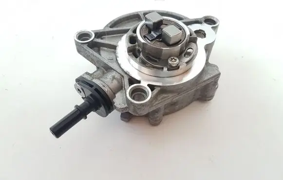 Opel Grandland X Vacuum pump 9812133880