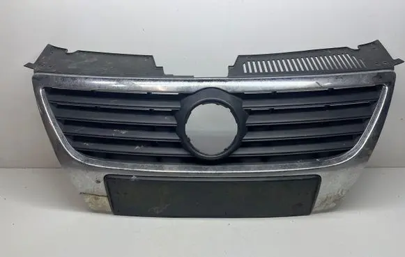 Volkswagen PASSAT B6 Front bumper upper radiator grill 3C0853651B 3C0853651