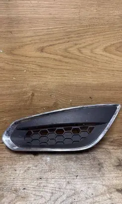 Volvo V60 Front fog light trim/grill 31294133