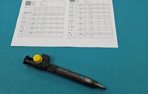 Peugeot Expert Fuel injector 28602948 IMPRK1464436