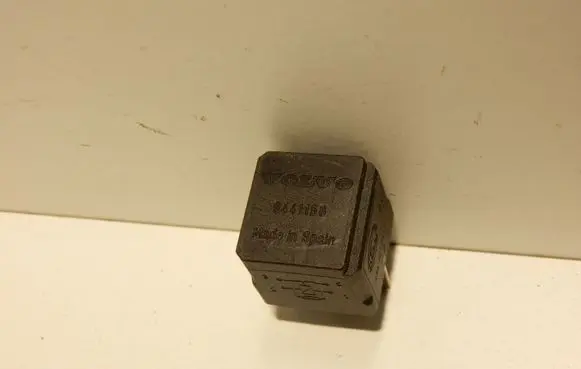 Volvo S60 Other relay 9441158 522