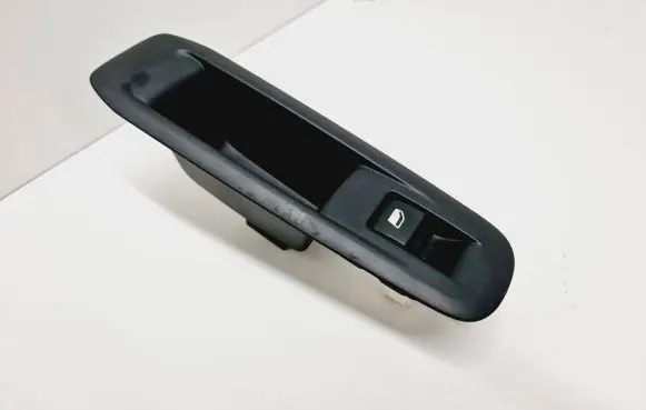 Peugeot 308 Electric window control switch 98034744