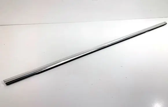 Opel Zafira C Rear door glass trim molding 13260080