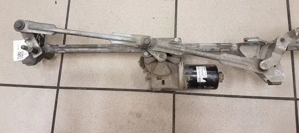Citroen C4 I Front wiper linkage and motor 40463812V