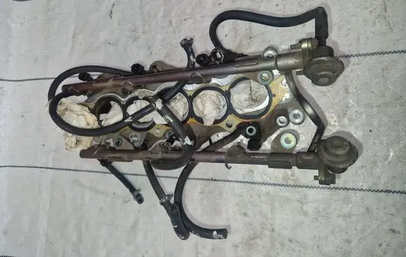 Fuel injectors set