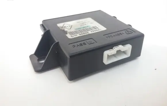 Renault Megane III Alarm control unit/module 4M5418RCA