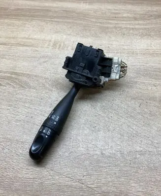 Toyota Yaris Indicator stalk 1738490D070 173681