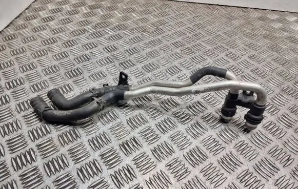 Engine coolant pipe/hose