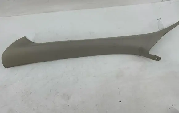 Volvo V40 (A) pillar trim 31102345