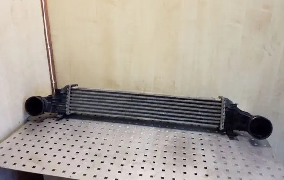 Mercedes-Benz E W211 Intercooler radiator G1592000 A2115001102