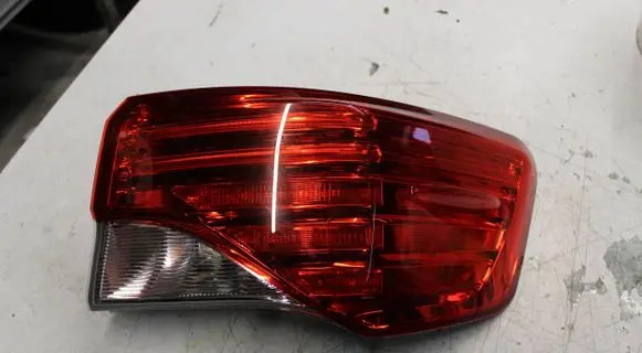 Toyota Avensis T270 Rear/tail lights 8155005270