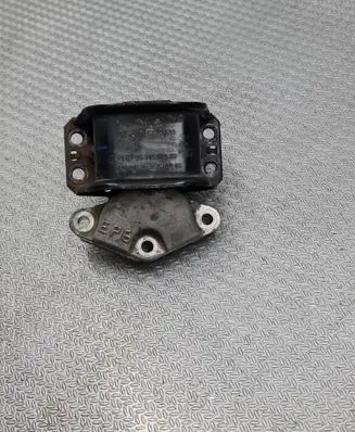 Citroen C4 I Engine mount bracket 9636270080 9636583980 9636845880