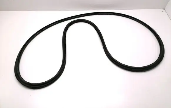 Tesla Model Y Trunk rubber seal (body) 1497681-00-B