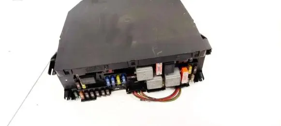 Mercedes-Benz E W212 Fuse box set A2129000206 F005V01028