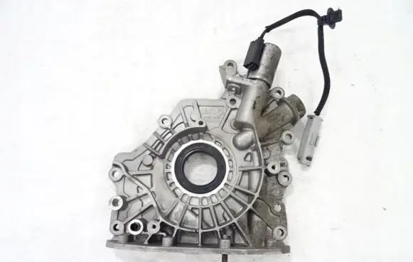 Peugeot Partner Oil pump 9823740280