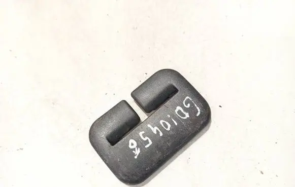 Toyota Avensis T250 Rear seat side bottom trim 