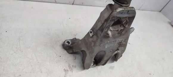 BMW X6 F16 Engine mounting bracket 6876280 7000201 6876284