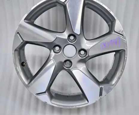 Ford Fiesta R17 alloy rim 
