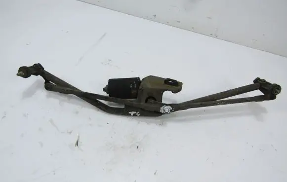 Volkswagen Transporter - Caravelle T4 Front wiper linkage