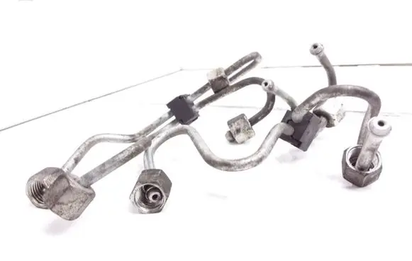 Renault Megane II Fuel line pipe