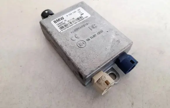 BMW 3 E90 E91 Antenna control unit 912373902 9123739-02