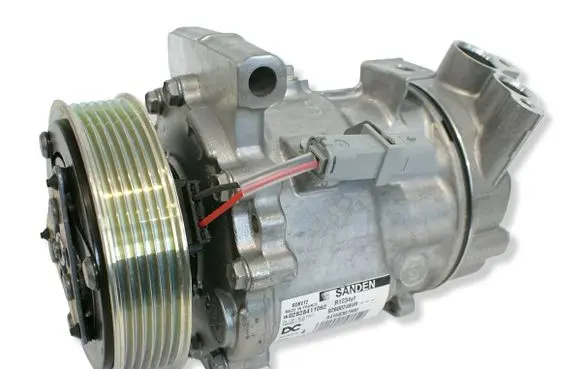 Renault Kangoo II Air conditioning (A/C) compressor (pump) A4158307900 EKL31127OE 926002484R