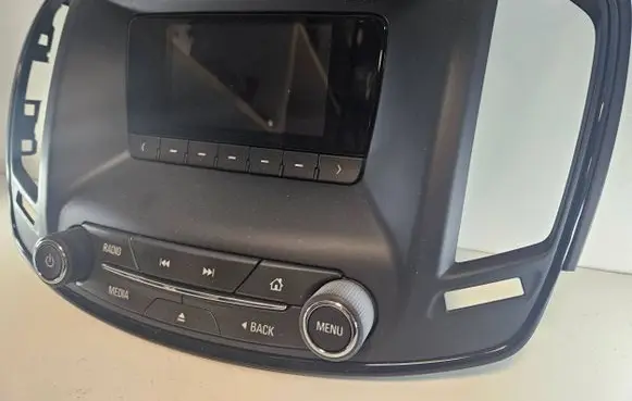 Opel Insignia A Screen/display/small screen 26681369 544930977 7370100000000X