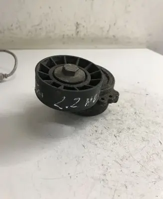 Peugeot 807 Generator/alternator belt tensioner
