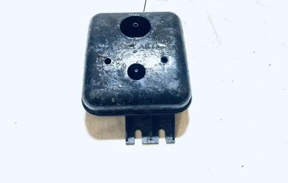 Vacuum air tank