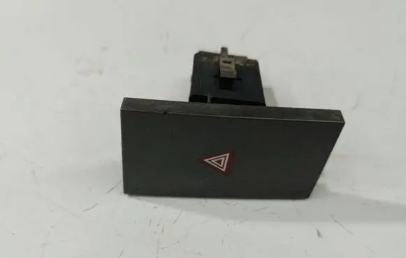 Opel Signum Hazard light switch 13138255