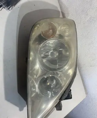 Nissan Primera Headlight/headlamp 1EJ23801102 26010AU810