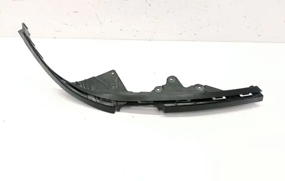 Headlight/headlamp mounting bracket