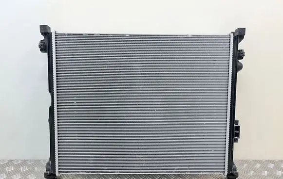 Mercedes-Benz GLS X167 Coolant radiator A1675007700 A1675007900