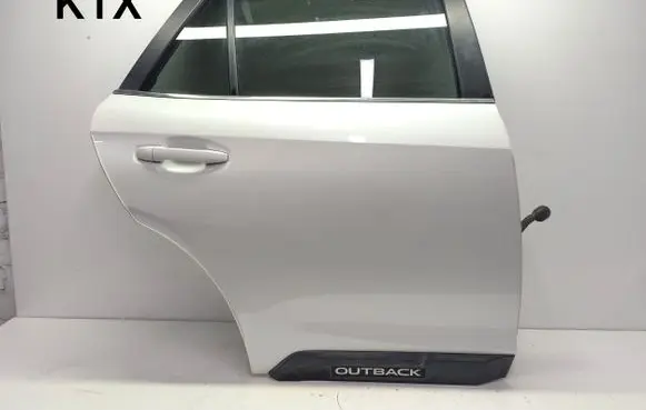 Subaru Outback (BT) Rear door
