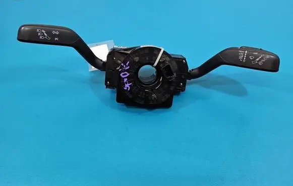 Skoda Fabia Mk2 (5J) Headlight wiper switch 7HO953503GB IMPRK1588080