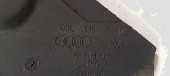 Volkswagen PASSAT CC Timing belt guard (cover) 03L109107