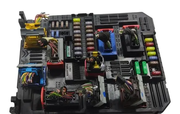 Peugeot 307 BSM Control unit 9830708180