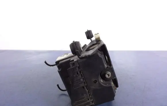Audi A4 S4 B5 8D ABS Pump 8D0614111