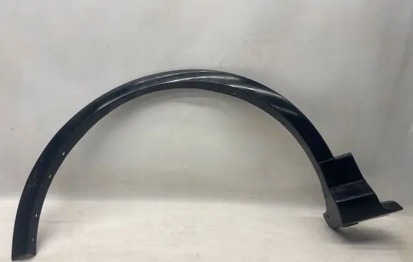 Front arch trim