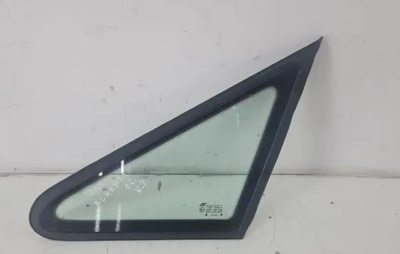 Seat Alhambra (Mk1) Front triangle window/glass 