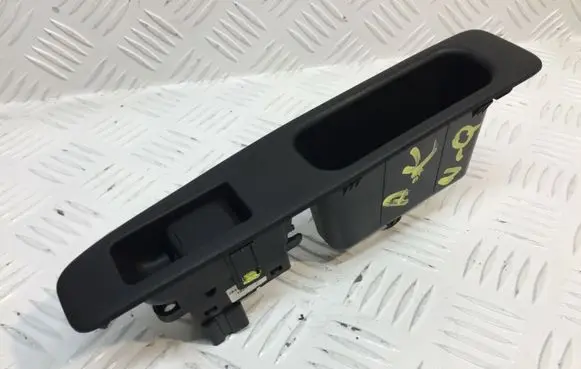 Nissan Qashqai Electric window control switch 25411JD000