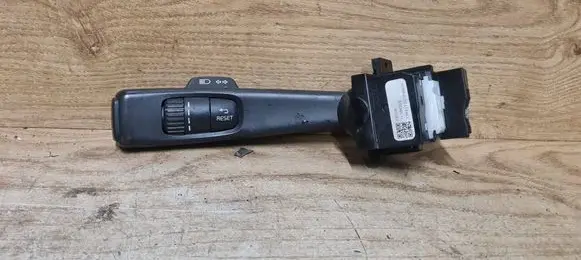 Volvo XC60 Indicator stalk 31394001